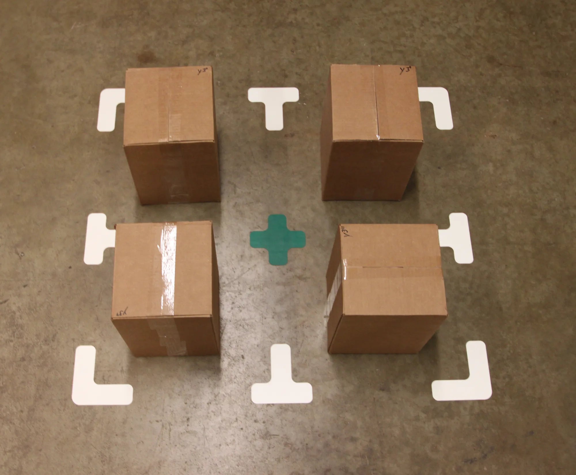 Floor marking DuraStripe Corners and T-corners Supreme V