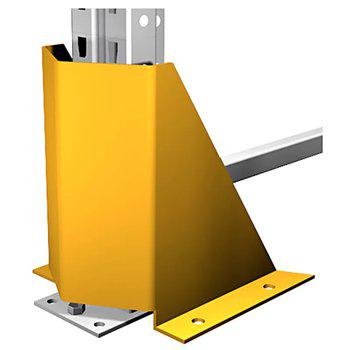 Gigant corner protection in durable yellow steel for pallet racks, designed to protect posts and structures against collision damage in warehouses and industry.